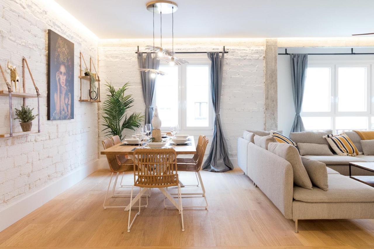 Amplio Y Moderno Apartamento Con Tarima Refrescante By Staynnapartments Більбао Екстер'єр фото