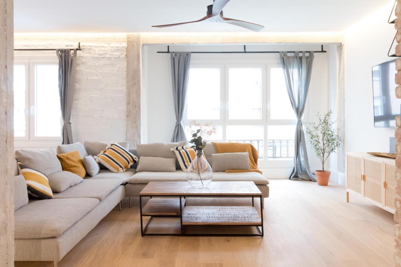 Amplio Y Moderno Apartamento Con Tarima Refrescante By Staynnapartments Більбао Екстер'єр фото